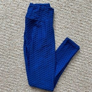 TikTok Scrunch Butt Leggings